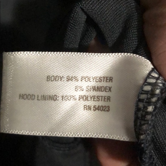 active wear hooded shirt - Picture 5 of 5